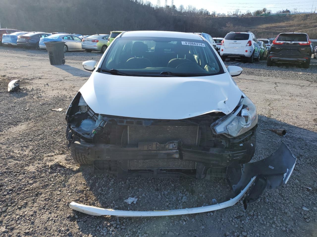 Photo 4 VIN: KNAFX4A66F5351617 - KIA FORTE 