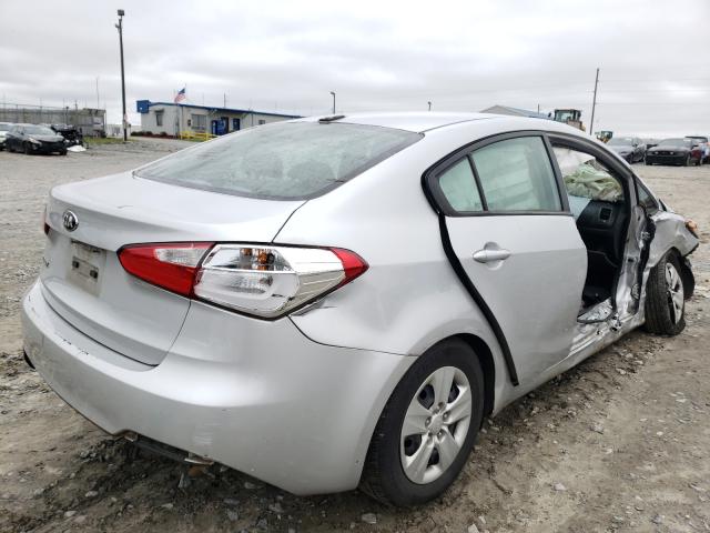 Photo 3 VIN: KNAFX4A66F5373679 - KIA FORTE LX 