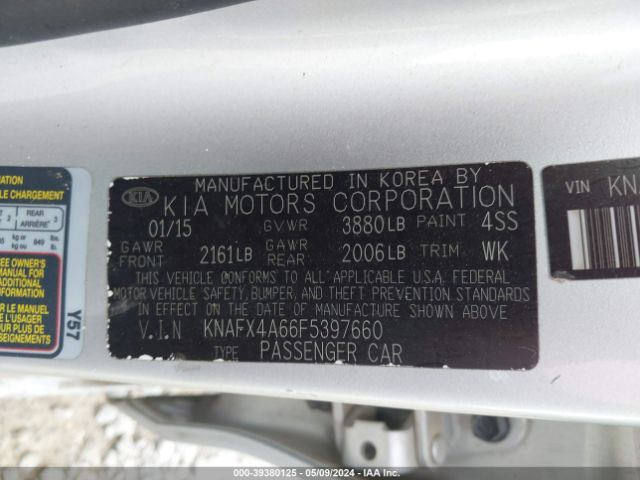 Photo 8 VIN: KNAFX4A66F5397660 - KIA FORTE 