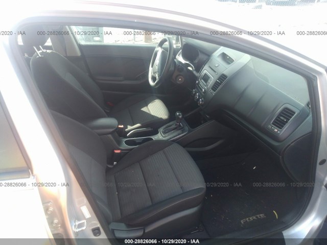 Photo 4 VIN: KNAFX4A66F5410536 - KIA FORTE 