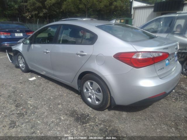 Photo 2 VIN: KNAFX4A66F5428518 - KIA FORTE 