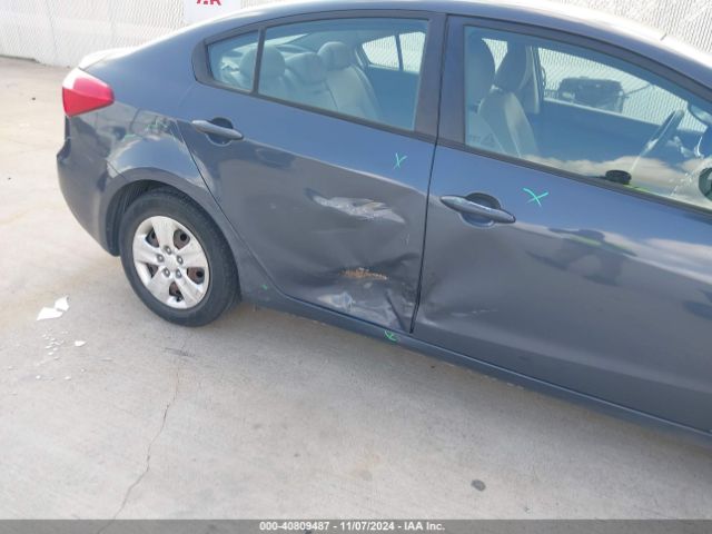 Photo 5 VIN: KNAFX4A66F5430169 - KIA FORTE 