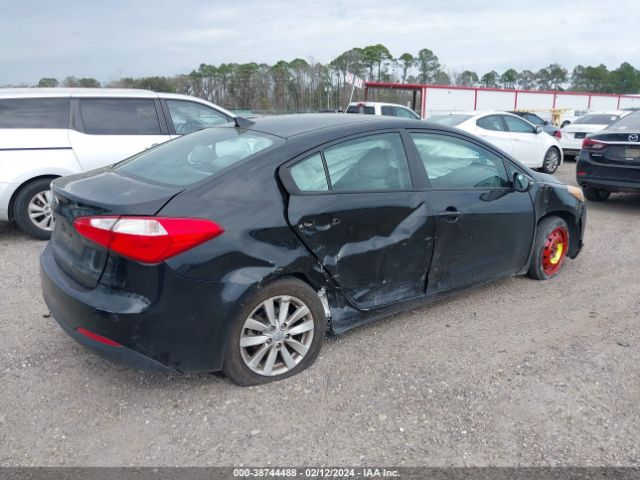 Photo 3 VIN: KNAFX4A66G5437978 - KIA FORTE 