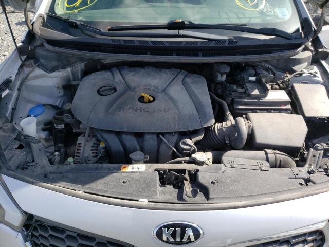 Photo 6 VIN: KNAFX4A66G5451928 - KIA FORTE LX 