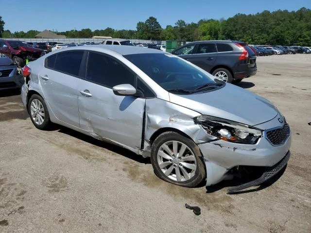 Photo 3 VIN: KNAFX4A66G5469376 - KIA FORTE LX 