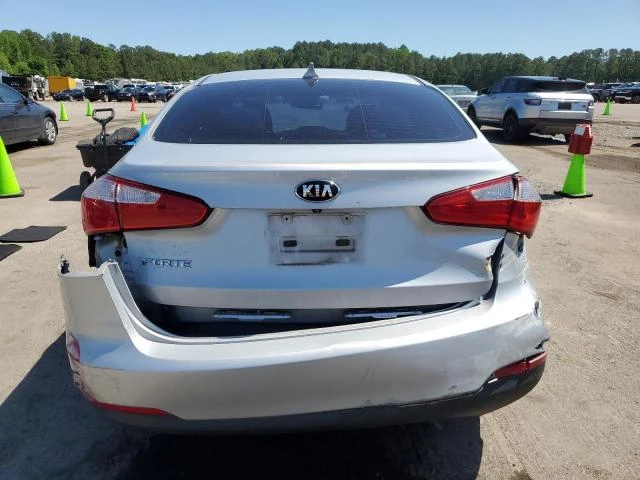 Photo 5 VIN: KNAFX4A66G5469376 - KIA FORTE LX 