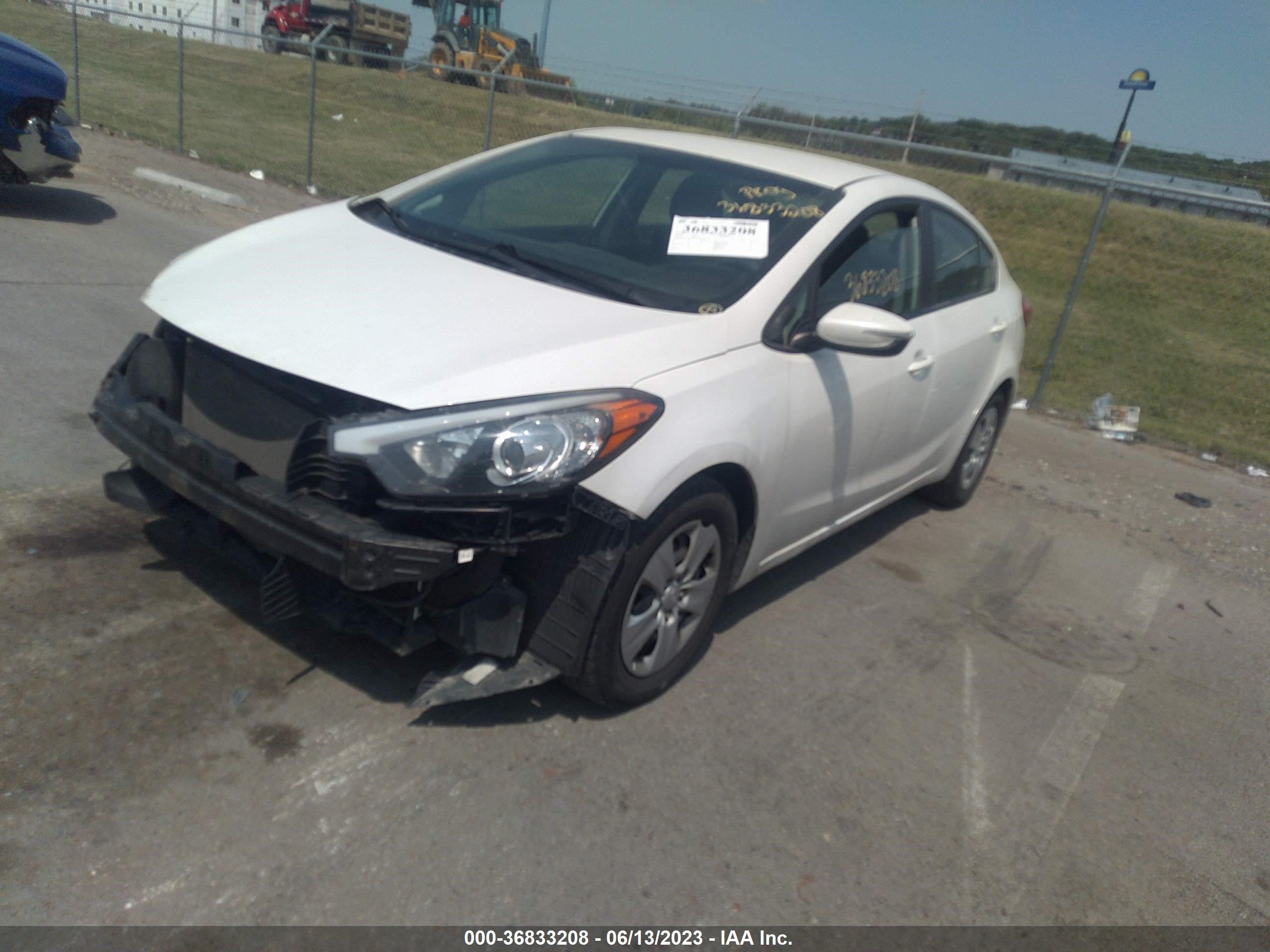 Photo 1 VIN: KNAFX4A66G5498019 - KIA FORTE 