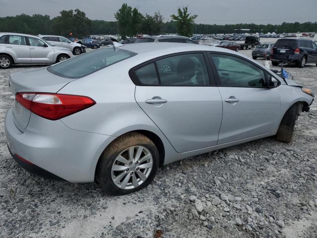 Photo 2 VIN: KNAFX4A66G5506071 - KIA FORTE LX 