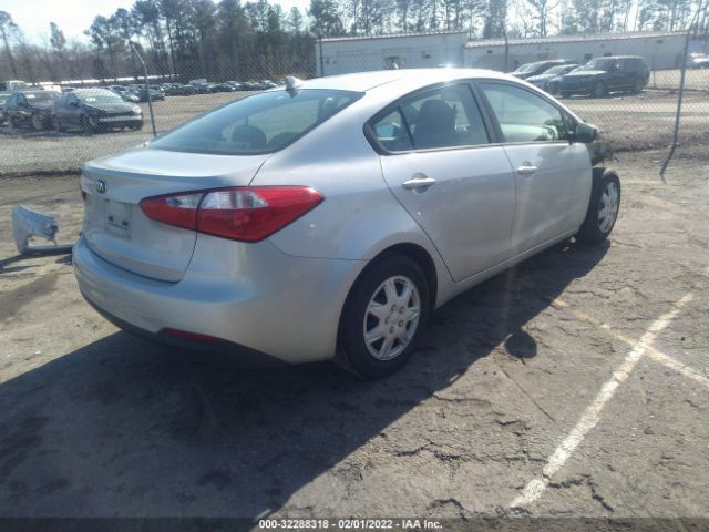 Photo 3 VIN: KNAFX4A66G5555593 - KIA FORTE 