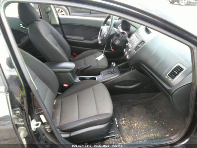 Photo 4 VIN: KNAFX4A66G5558333 - KIA FORTE 