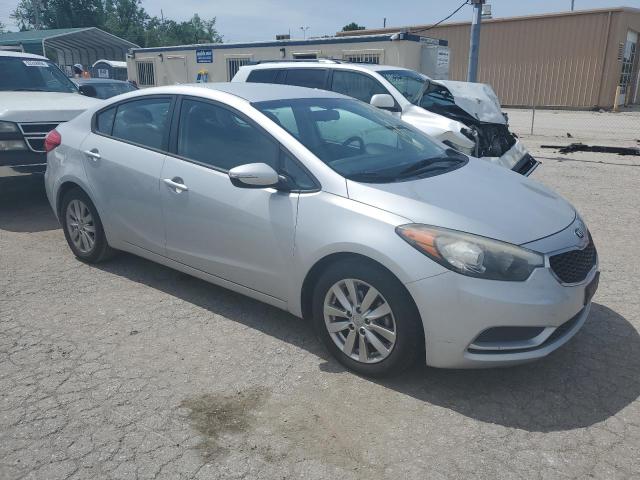 Photo 3 VIN: KNAFX4A66G5582227 - KIA FORTE LX 