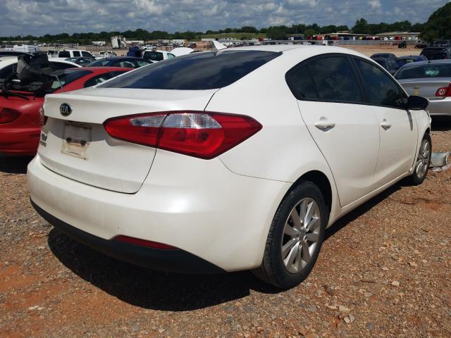 Photo 3 VIN: KNAFX4A66G5596600 - KIA FORTE LX 