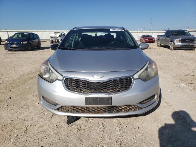 Photo 4 VIN: KNAFX4A67E5079951 - KIA FORTE 