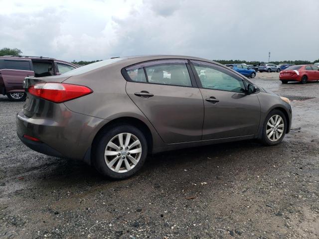 Photo 2 VIN: KNAFX4A67E5153269 - KIA FORTE LX 