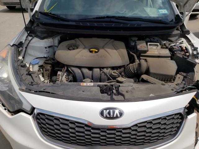 Photo 6 VIN: KNAFX4A67E5160366 - KIA FORTE LX 