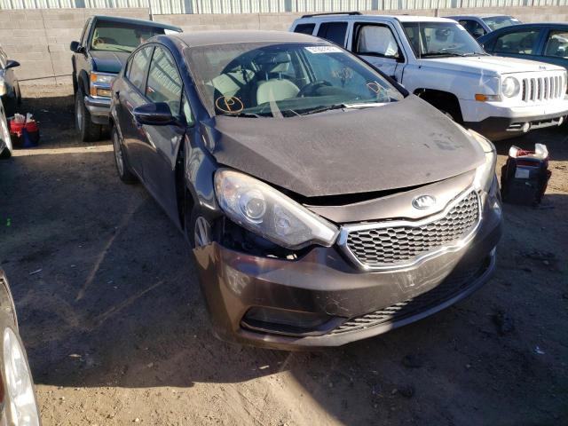 Photo 8 VIN: KNAFX4A67E5219724 - KIA FORTE LX 