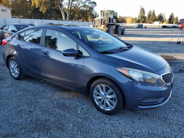 Photo 3 VIN: KNAFX4A67E5225765 - KIA FORTE LX 