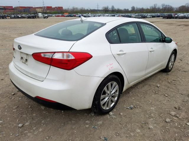 Photo 3 VIN: KNAFX4A67E5235311 - KIA FORTE LX 