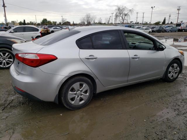 Photo 2 VIN: KNAFX4A67F5276040 - KIA FORTE LX 