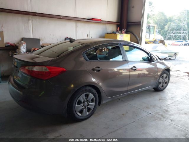 Photo 3 VIN: KNAFX4A67F5288477 - KIA FORTE 