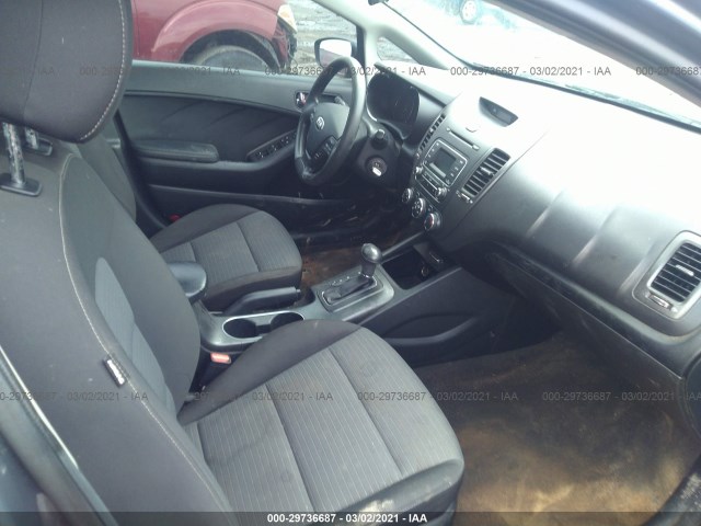 Photo 4 VIN: KNAFX4A67F5400436 - KIA FORTE 