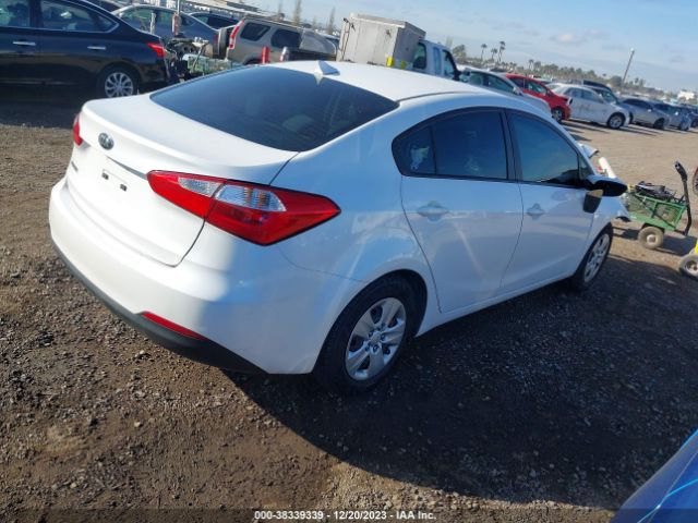 Photo 3 VIN: KNAFX4A67F5421819 - KIA FORTE 