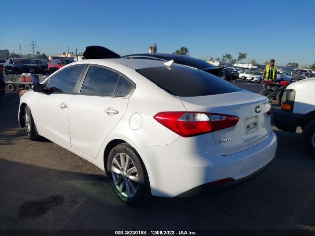 Photo 2 VIN: KNAFX4A67G5479043 - KIA FORTE 