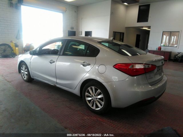 Photo 2 VIN: KNAFX4A67G5506189 - KIA FORTE 