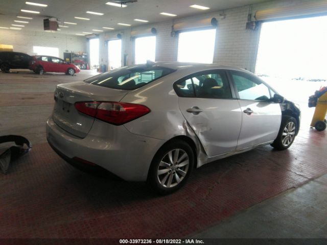 Photo 3 VIN: KNAFX4A67G5506189 - KIA FORTE 