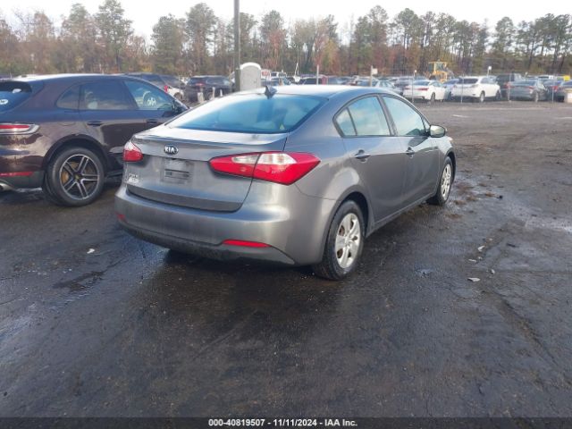 Photo 3 VIN: KNAFX4A67G5527110 - KIA FORTE 