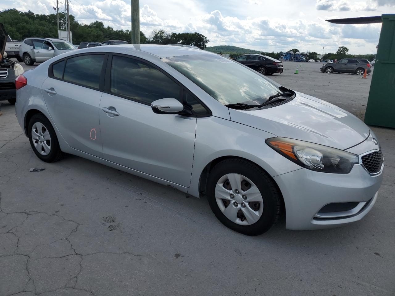 Photo 3 VIN: KNAFX4A67G5527270 - KIA FORTE 