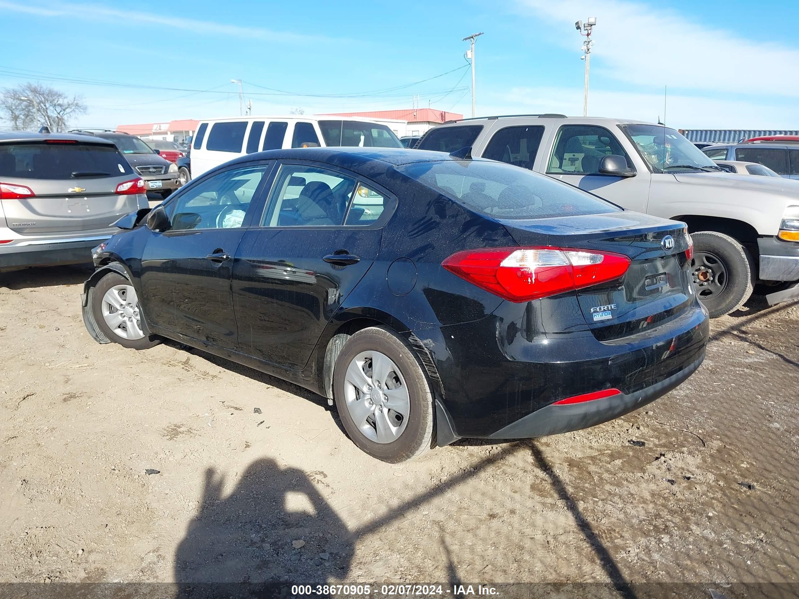 Photo 2 VIN: KNAFX4A67G5570569 - KIA FORTE 