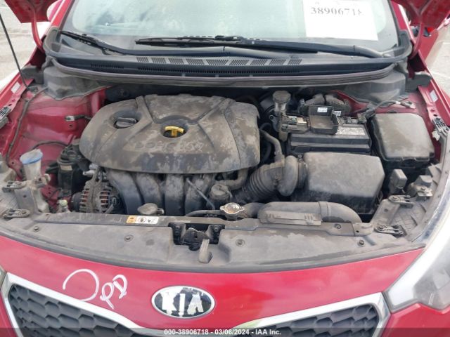 Photo 9 VIN: KNAFX4A68E5127196 - KIA FORTE 