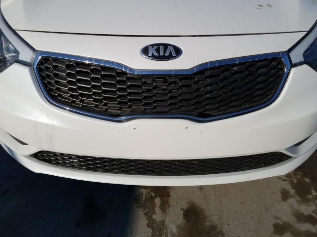 Photo 8 VIN: KNAFX4A68E5199127 - KIA FORTE LX 