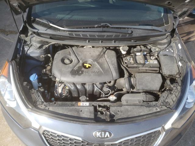 Photo 6 VIN: KNAFX4A68E5225662 - KIA FORTE LX 