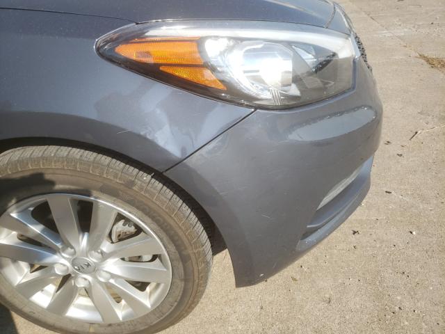 Photo 8 VIN: KNAFX4A68E5225662 - KIA FORTE LX 