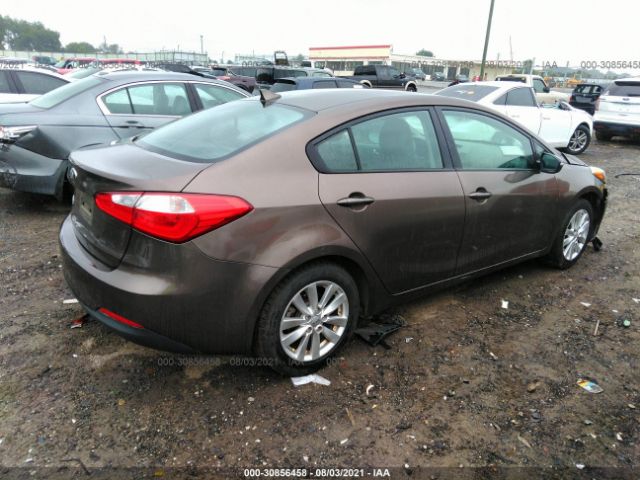 Photo 3 VIN: KNAFX4A68E5232644 - KIA FORTE 