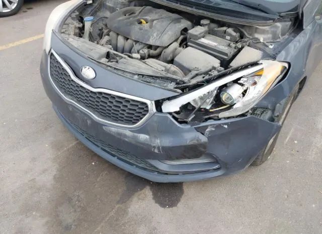 Photo 5 VIN: KNAFX4A68E5241179 - KIA FORTE 