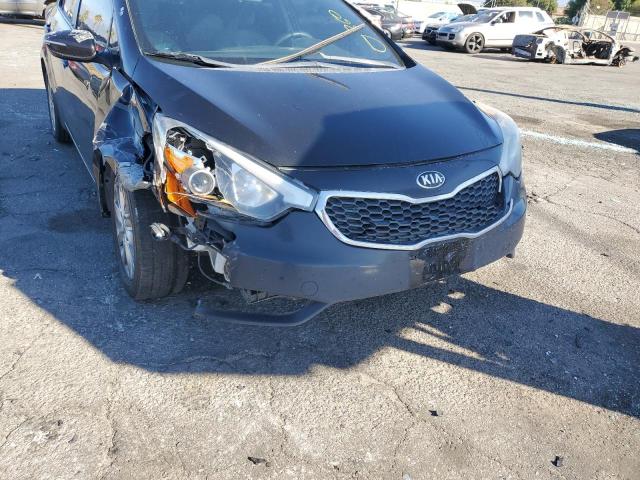 Photo 8 VIN: KNAFX4A68F5256752 - KIA FORTE LX 