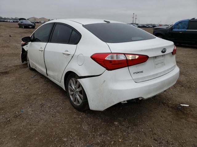 Photo 2 VIN: KNAFX4A68F5257724 - KIA FORTE LX 