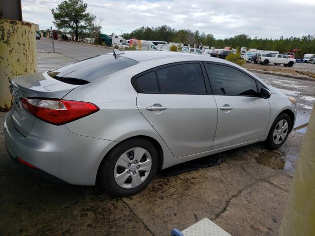 Photo 2 VIN: KNAFX4A68F5260669 - KIA FORTE LX 