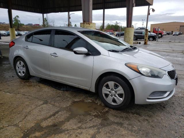 Photo 3 VIN: KNAFX4A68F5260669 - KIA FORTE LX 