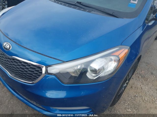 Photo 5 VIN: KNAFX4A68F5287886 - KIA FORTE 