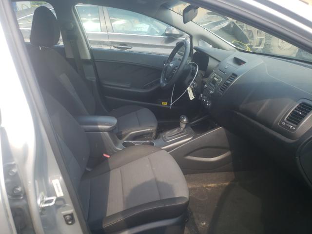 Photo 4 VIN: KNAFX4A68F5309594 - KIA FORTE LX 