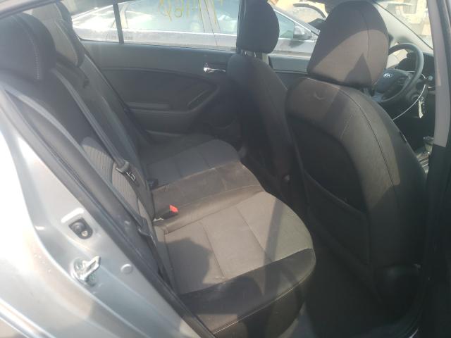 Photo 5 VIN: KNAFX4A68F5309594 - KIA FORTE LX 