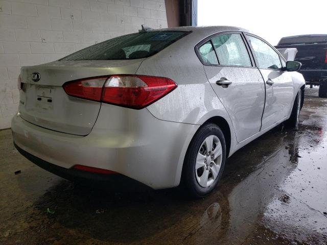 Photo 2 VIN: KNAFX4A68F5311782 - KIA FORTE LX 