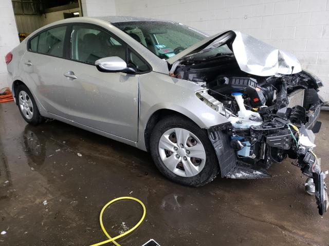 Photo 3 VIN: KNAFX4A68F5311782 - KIA FORTE LX 