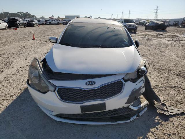 Photo 4 VIN: KNAFX4A68F5322166 - KIA FORTE LX 