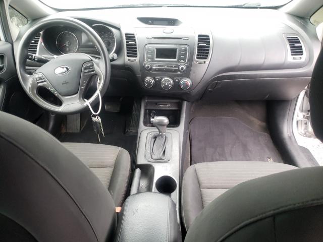 Photo 8 VIN: KNAFX4A68F5329344 - KIA FORTE LX 