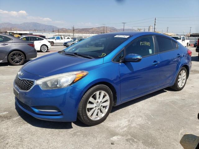 Photo 1 VIN: KNAFX4A68F5359220 - KIA FORTE LX 